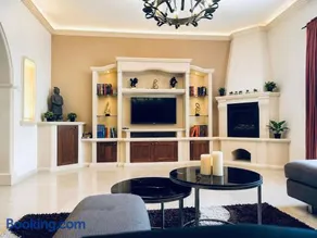 Vilhena House Walk to Valletta - Image 1