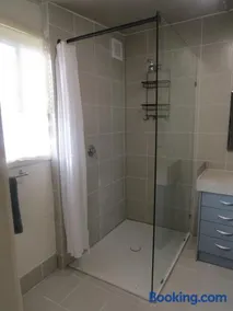 Humble family or workers accom - Image 3