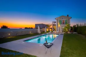 Villa Linnelle seaview- Rovinj, heated pool - Image 3