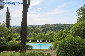 Appart13 piscine chauffée de luxe Belvoir13 à 10 min d Aix - Image 1