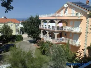 Apartments and Rooms Njivice - Image 3