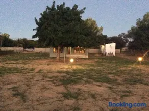 2 Bedroom Inhassoro Beachfont House - Image 5