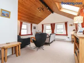 Coombe Cottage - Image 3