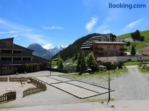 Appartement confortable ski au pied avec balcon - 6 pers, 2 pièces - FR-1-297-26 - Image 3