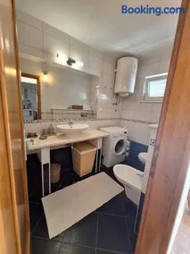 Apartment Plaza - Image 3