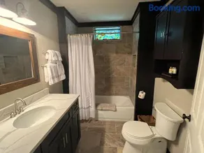 Choctaw Lodge Retreat - Image 1