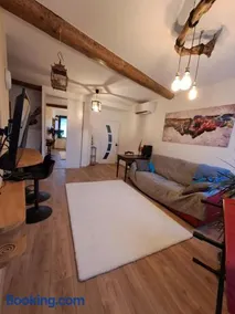 Chez Mary - Image 3