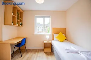 Spacious Group Base - 4 Bed Central Limerick - Image 3