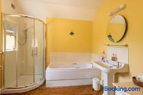 Green Meadow Farm Holiday Cottages - Image 2