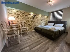 Velvethouse - Image 3