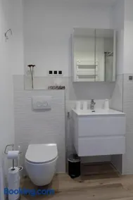 Modern duplex with garden - Image 2