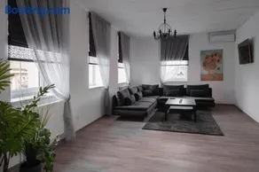 Laurentroom Oldtown - Image 1