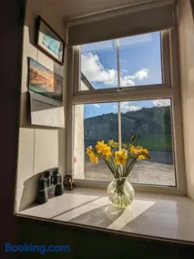 2 Bedroom Cottage By Travel Lets Self Catering Accommodation Donegal With Sea View - Image 1