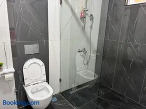 AQUA GARDENS APARTMENT SEA View - Image 2