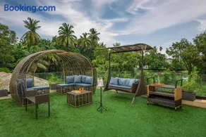 SaffronStays Frangipani - Image 2