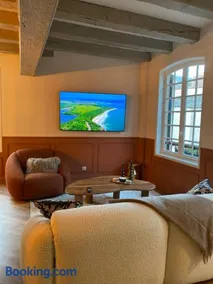 Peninsule Appartements - Panache & Eloquence - Image 3
