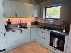 Lofoten Arctic Cabin - Image 4