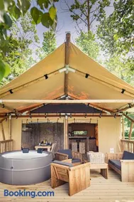 Tente lodge insolite Jacuzzi privatif en pleine nature - Image 2