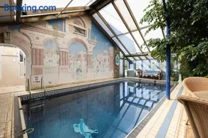 Fingals - sleeps 14 - Image 2