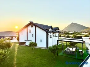 Villa Kadeli - Image 2
