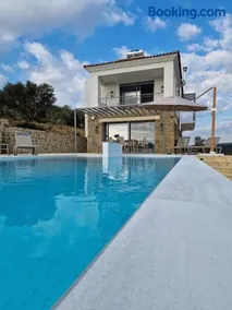 Seeview Villa and Mountain view - Image 3