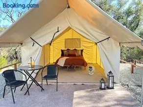 Moonshadow Flat Glamping - Onyx Tent - Image 1