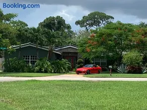 Wilton Manors A Men Only Guesthouse - Image 2