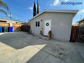La Casita de Whittier, Private Unit w/patio area, Disney, Biola, Knotts - Image 3