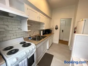 Wolfville Veranda Suite2 - Image 3