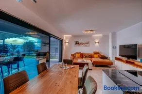 New apartment Budinski 1st row & pool - Image 3