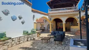 Appartamento con giardino, barbecue e piscina privata - Image 1