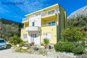 Apartments by the sea Igrane, Makarska - 20014 - Image 3