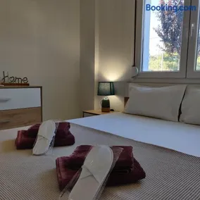 Mare Monte Luxury Apartments 4 - Image 2