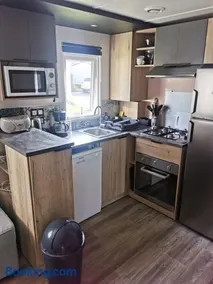 Mobil-home 8 places camping kerlann - Image 2