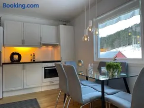 Tunold Gård - Kårhus - Image 3