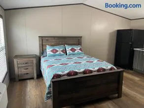 Oak Lodge1 - Image 2