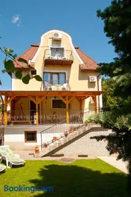 Apartments Yowan - Image 3