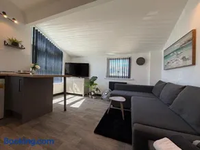 Glowstay 2 - Image 1