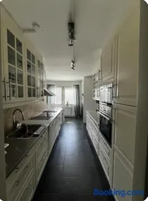 Cozy private room - Image 5