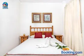 Apartamentos Sant Jaume Casa Azahar - Image 3