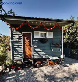 Hillhead Hideaway - Image 3