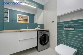 Unique Szczesliwa Apartment with Balcony Parking and AC by Noclegi Renters - Image 5