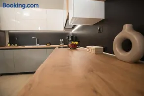 Maistros Home - Image 2