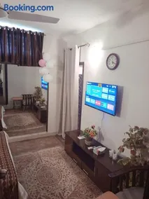Crosswinds Guest House - Image 5
