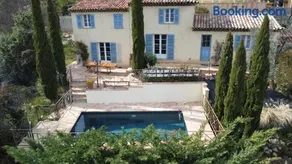 Bargemon villa with modern interior and gorgeous view - with private pool and aircon - Image 1