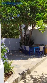 Almond trees house - Image 1