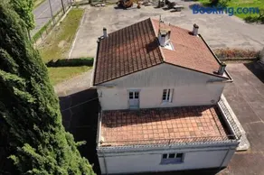 Appartement à l'étage avec grande terrasse - climatisé - 3 chambres - Image 3