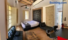 Luxury Apartments Chinitas 11 - Image 2