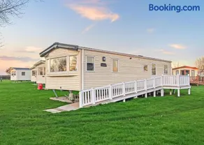 Tollerton Holiday Park - Image 1