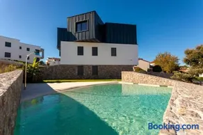 Family-friendly apartments with swimming pool Vantacici, Krk - 19403 - Image 1
